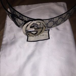 GG supreme gucci belt